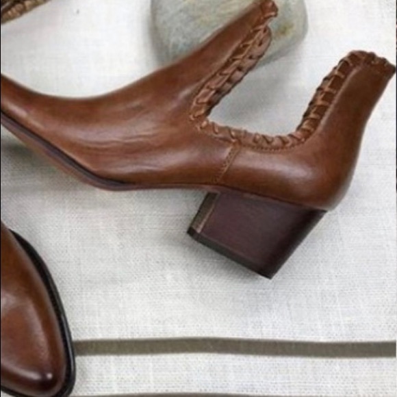 Almost Gone! Colleen whipstitch contrast Bootie - Picture 3 of 6